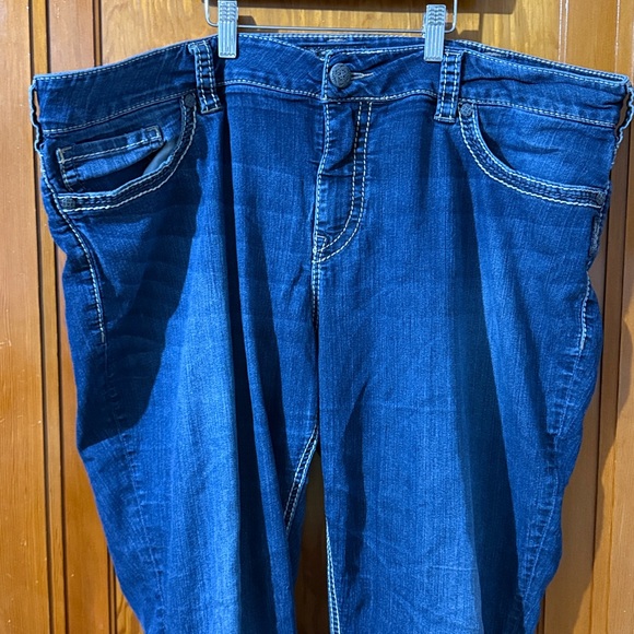 Silver Suki Skinny  Blue Jeans - Picture 4 of 5